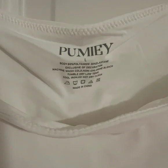 Pumiey Square Neck White Women's Tank Top - Picture 3 of 4